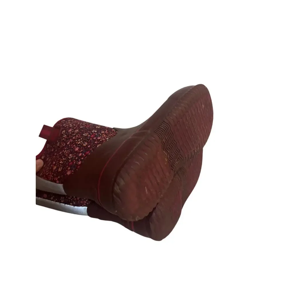Lands End Burgundy Floral Youth/Adolescent Weather Boots Size 3